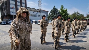 "Jandarma, üstün vazife anlayışı ile Türkiye Cumhuriyeti'nin gücü ve teminatı olmuştur"