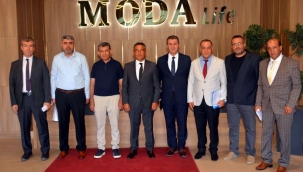 Yüzlerce öğrencinin faydalanması için uğraş verdiler