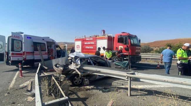 Feci kazada hayatını kaybetti, 4 kişi de yaralandı