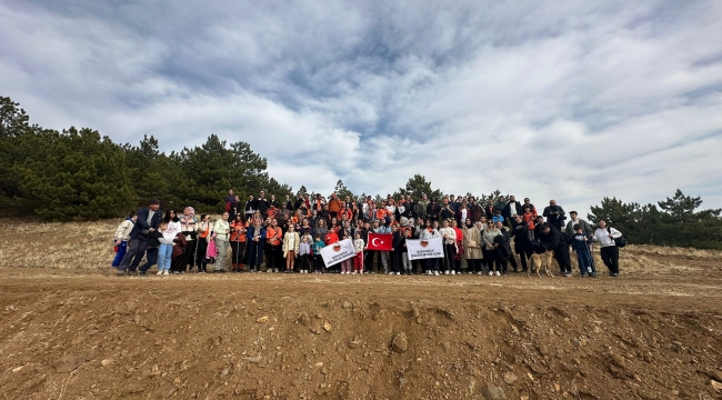 BOZDAK'tan Anlamlı Etkinlik: 300 Fidan Toprakla Buluştu