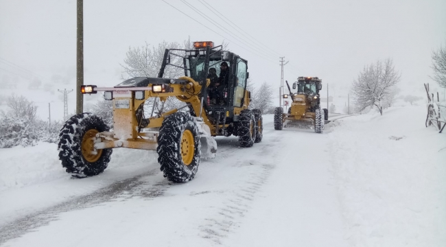 Ekiplerin mesaisi sürüyor