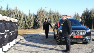 Vali Hüseyin Engin Sarıibrahim, görevine başladı