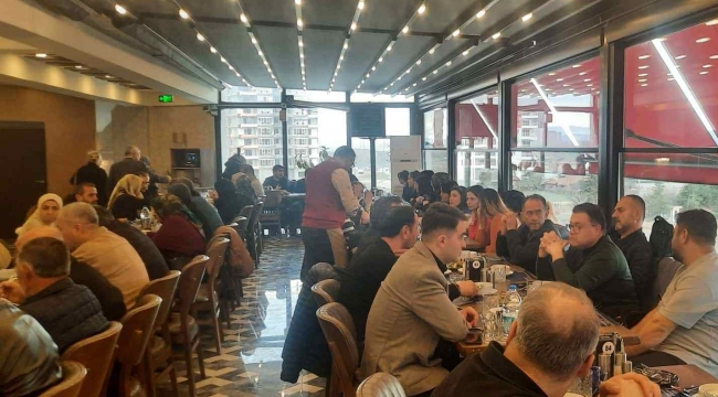 EKSEN Sağlık üyeleri yemekte buluştu