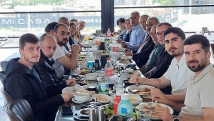Eksen Sağlık-Sen üyeleriyle bir araya geldi