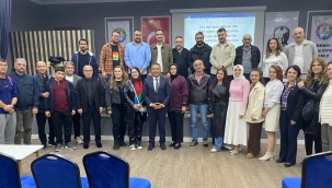 Maarif Korosu, Öğretmenler Günü'ne duygu dolu ezgilerle hazırlanıyor