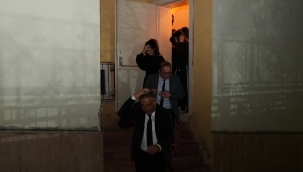 Sirenler eş zamanlı çalışınca binalar boşaltıldı